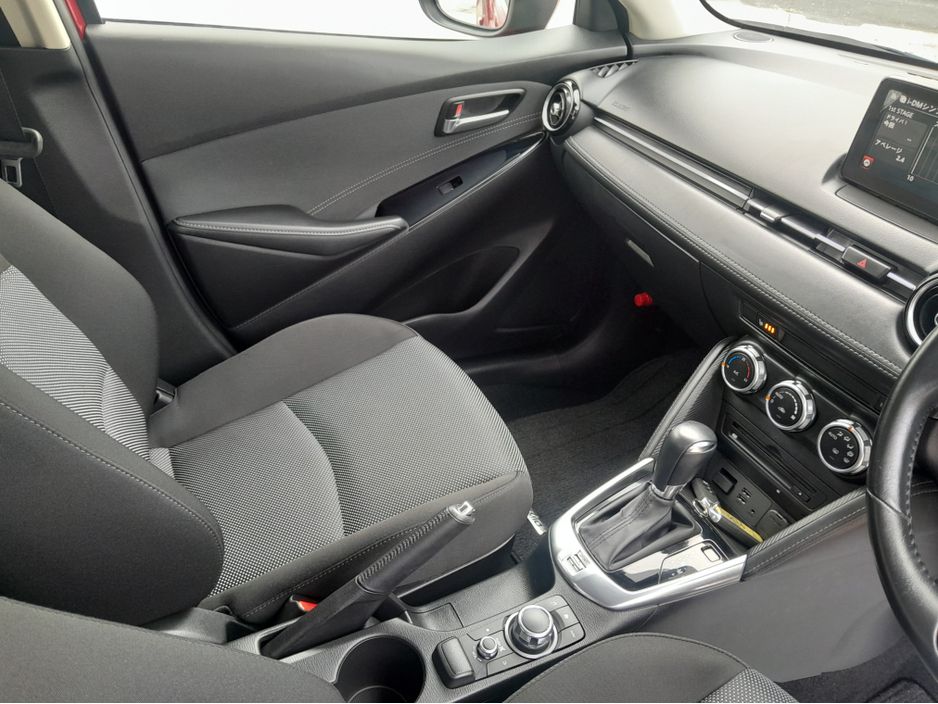 2017 Mazda Demio