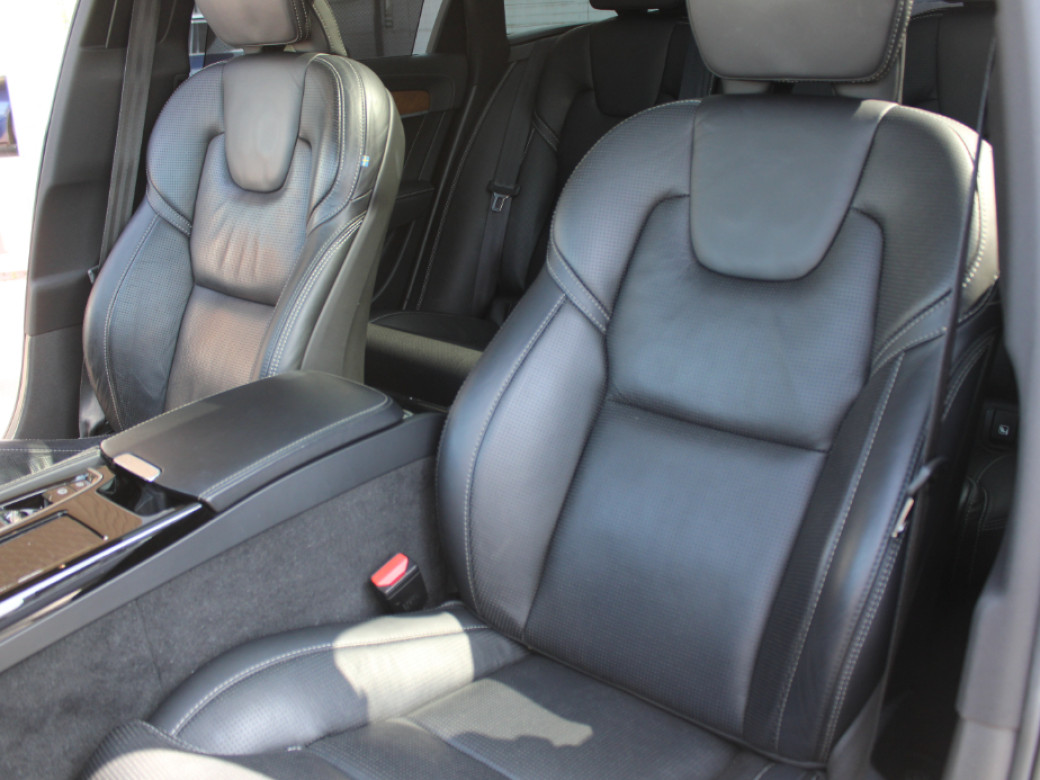 2019 Volvo V90