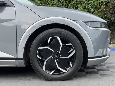 2023 Hyundai Ioniq