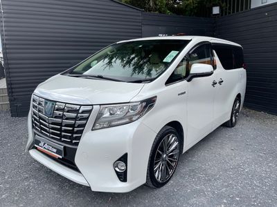 2015 Toyota Alphard