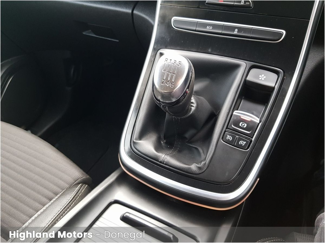 2017 Renault Grand Scenic