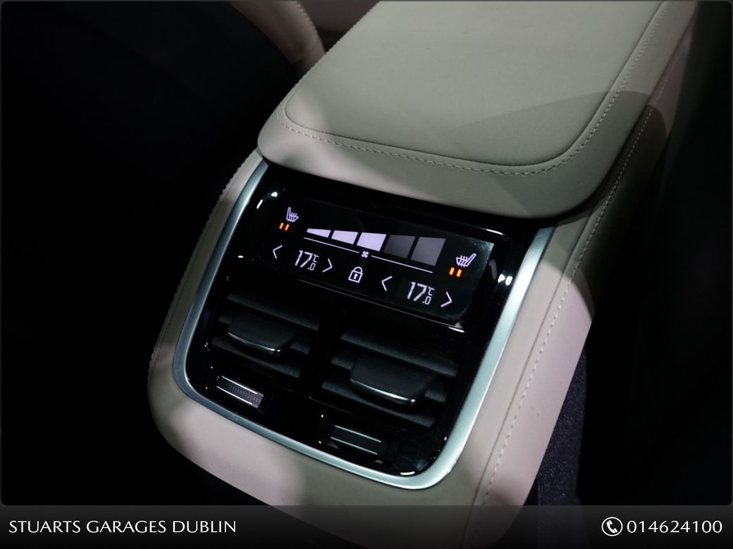 2025 Volvo XC90