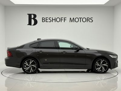 2022 Volvo S90