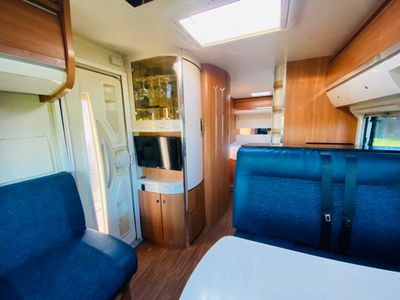 2013 HOBBY DRIVE  70 Q PREMIUM R.H.D MANUAL C1 REQUIRED 