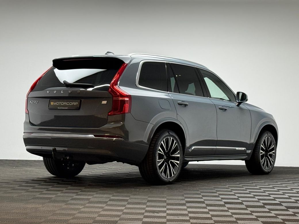 2023 Volvo XC90