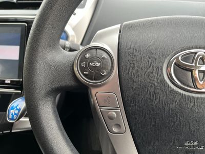 2019 Toyota Prius Alpha