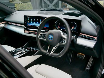 2025 BMW 5 Series