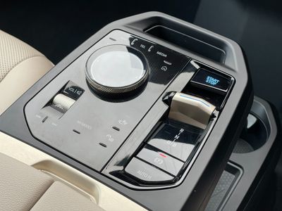2022 BMW iX