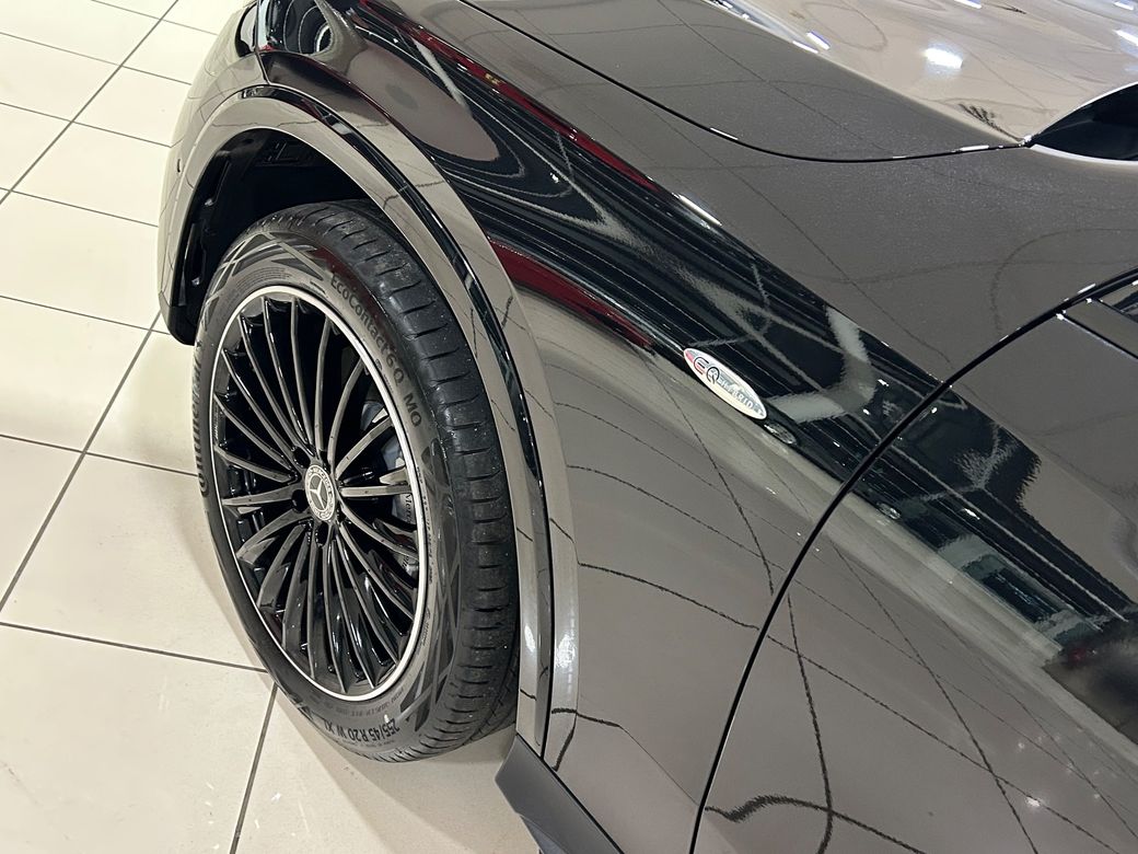 2025 Mercedes-Benz GLC Class