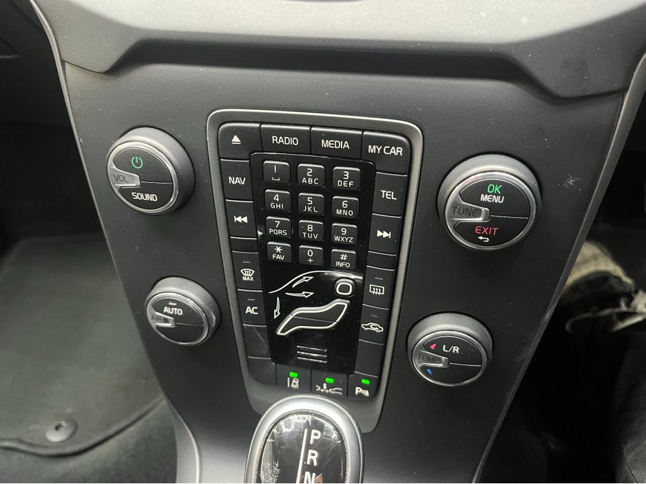 2014 Volvo V40