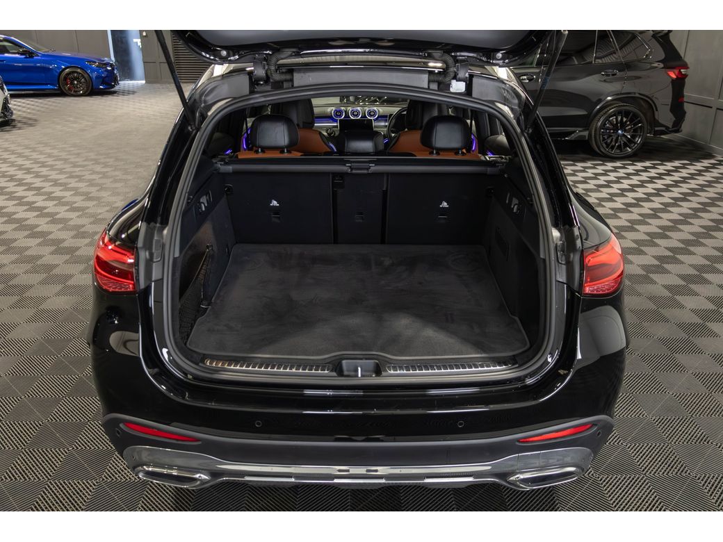 2024 Mercedes-Benz GLC Class