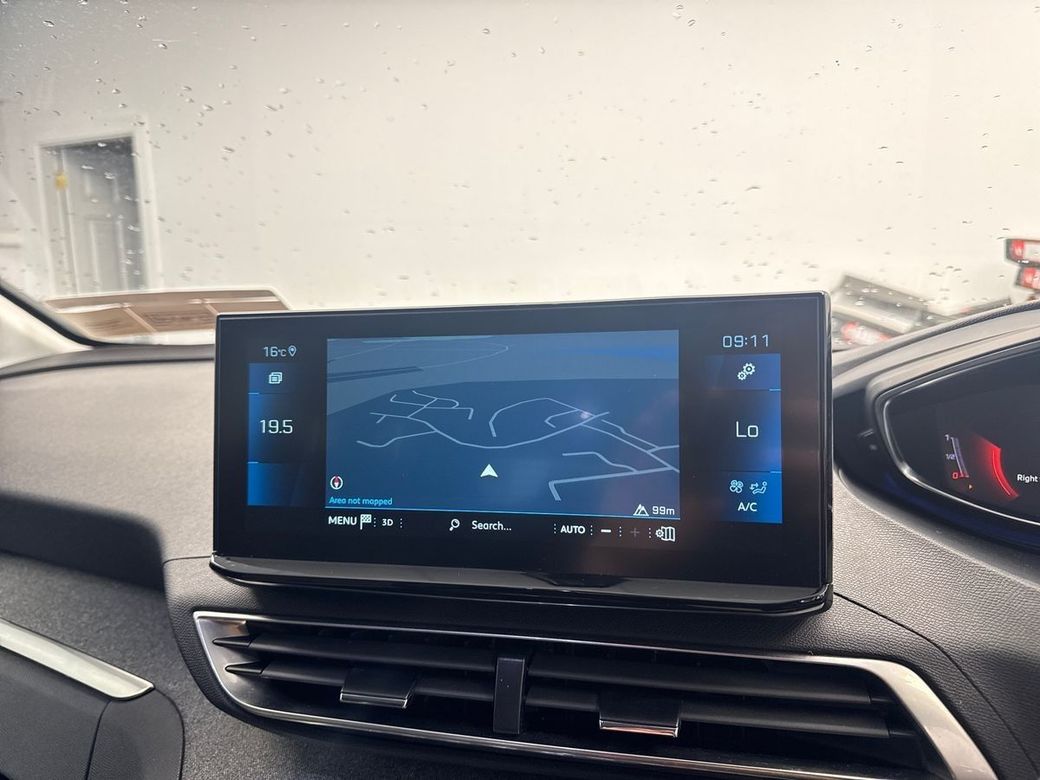 2022 Peugeot 5008