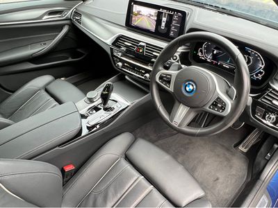 2022 BMW 5 Series