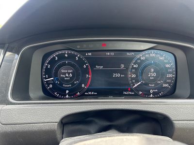 2018 Volkswagen Golf