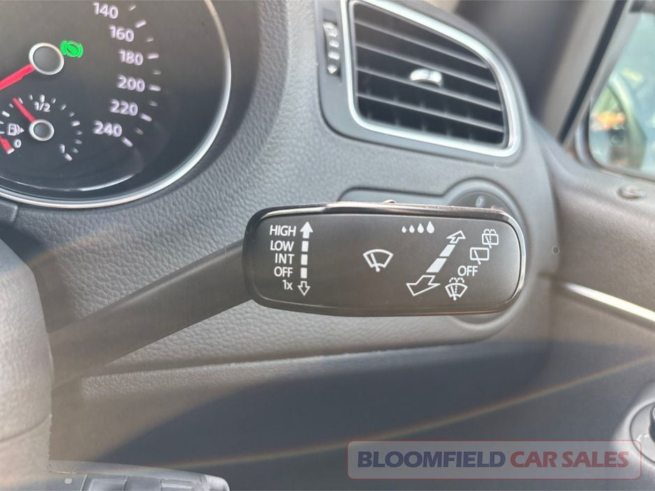 2015 Volkswagen Polo