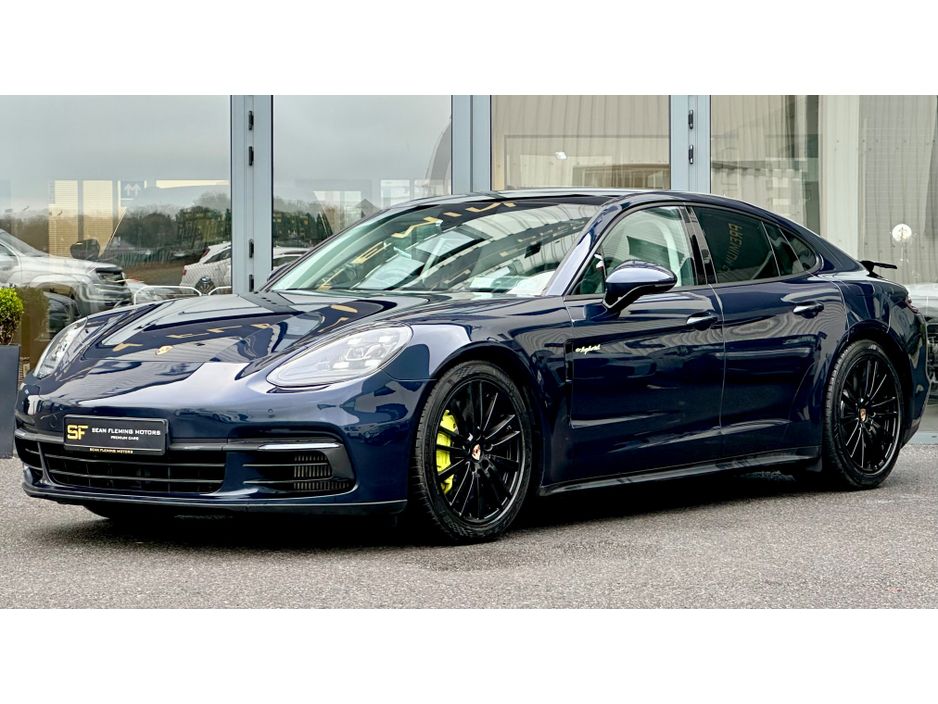 2017 Porsche Panamera