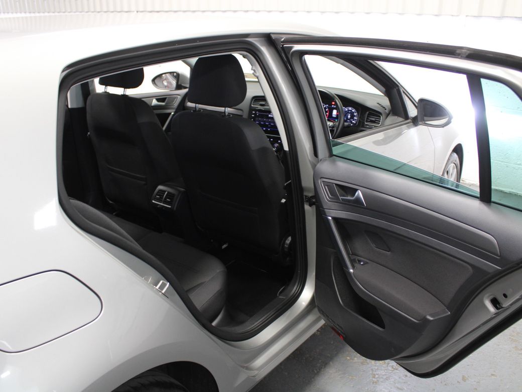 2019 Volkswagen Golf