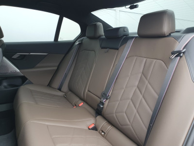 2026 BMW 530