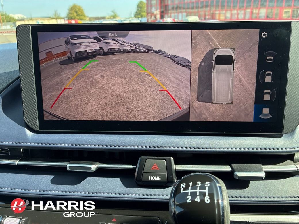 2025 White Maxus Deliver 7