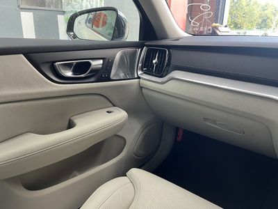 2025 Volvo V60