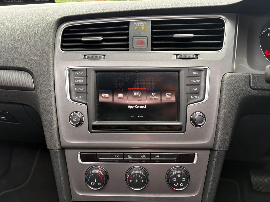 2016 Volkswagen Golf