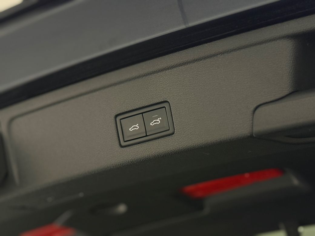 2024 Volkswagen Touareg
