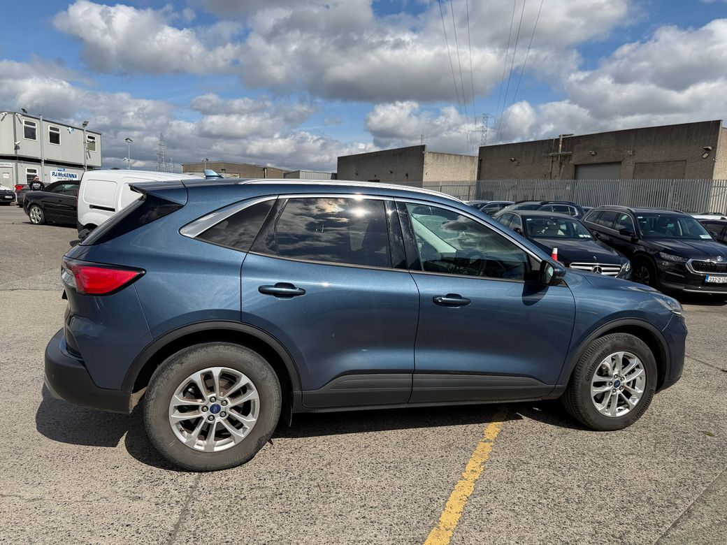 2022 Ford Kuga