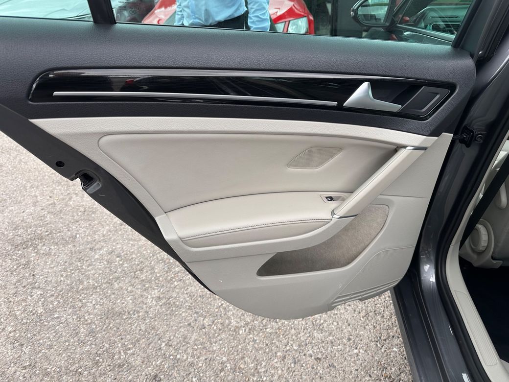 2017 Volkswagen Golf