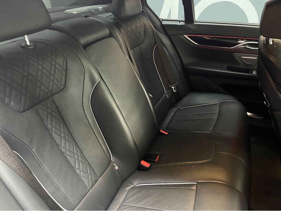 2017 BMW 7 Series