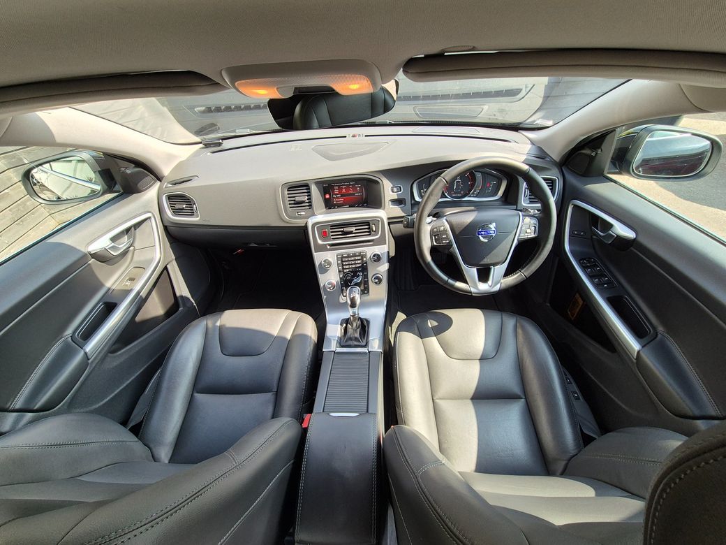 2018 Volvo V60