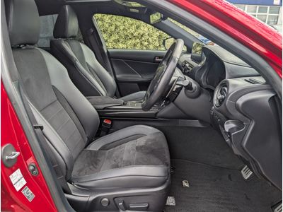 2023 Lexus IS 300h
