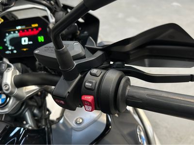 2022 BMW R1250