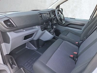 2023 Peugeot Expert