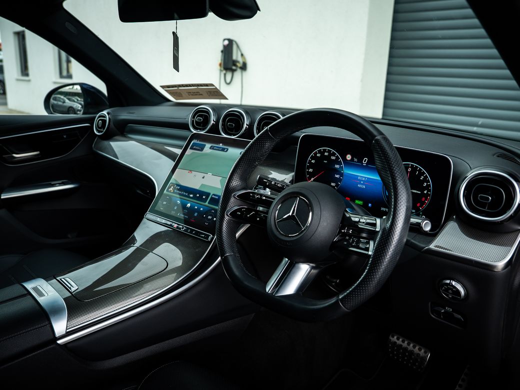 2023 Mercedes-Benz GLC Class