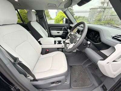 2026 Land Rover Defender
