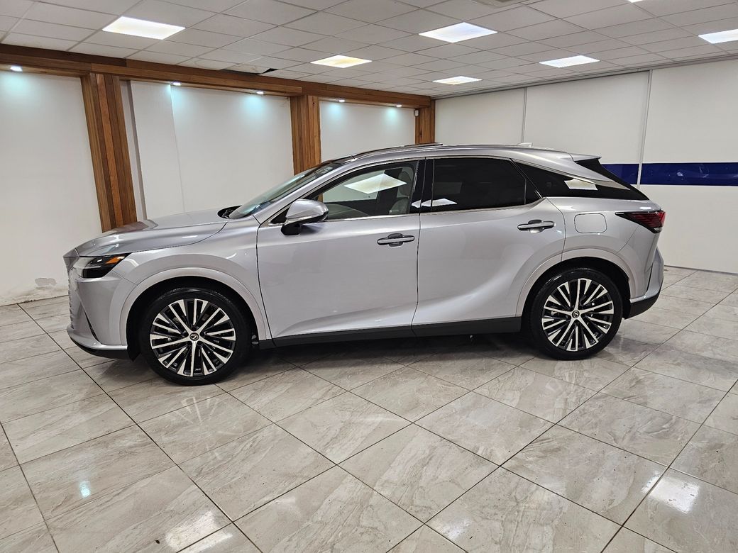 2026 Lexus RX450h+