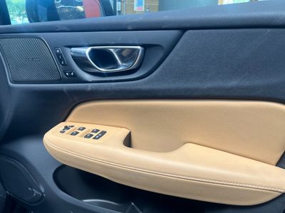 2025 Volvo V60