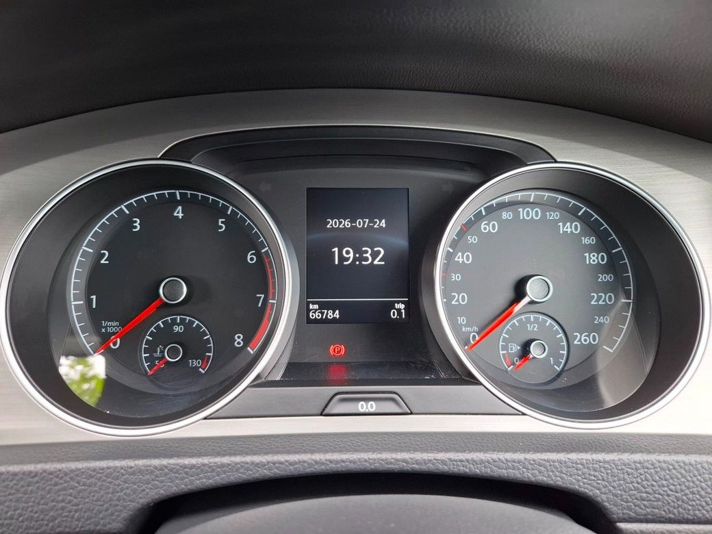 2016 Volkswagen Golf