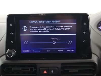 2022 Peugeot Partner