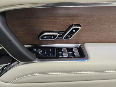 2025 Land Rover Range Rover