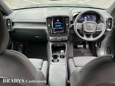 2026 Volvo EX40