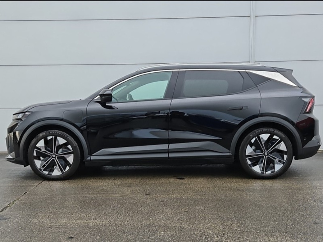 2026 Renault Scenic