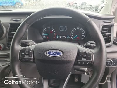 2023 Ford Transit Custom