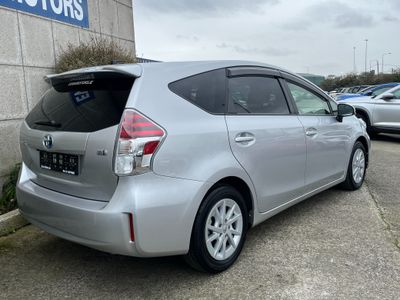 2019 Toyota Prius Alpha