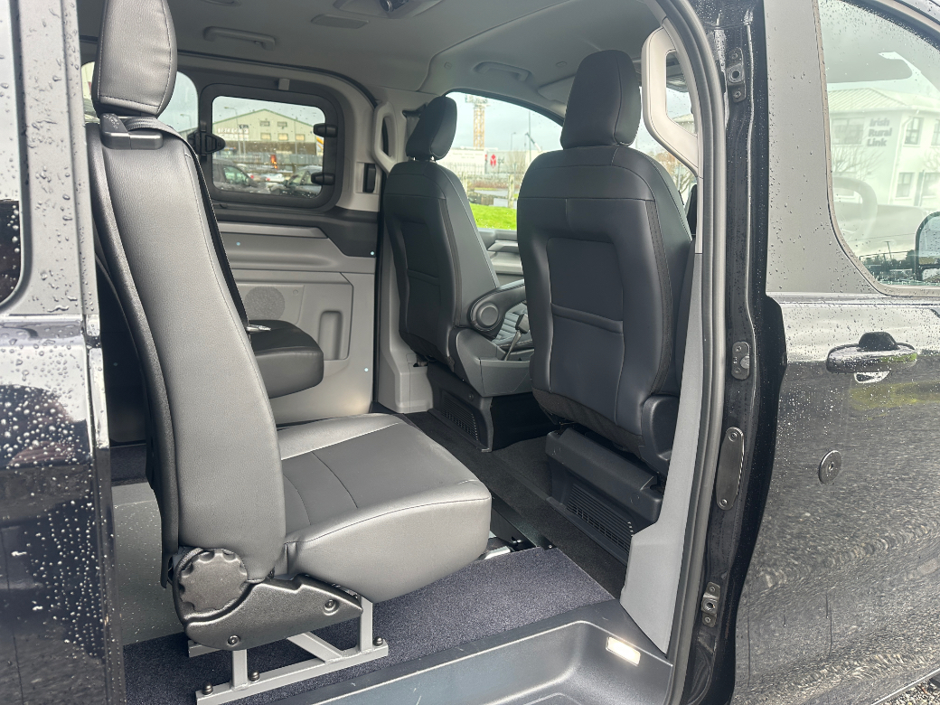 2026 Ford Tourneo Custom