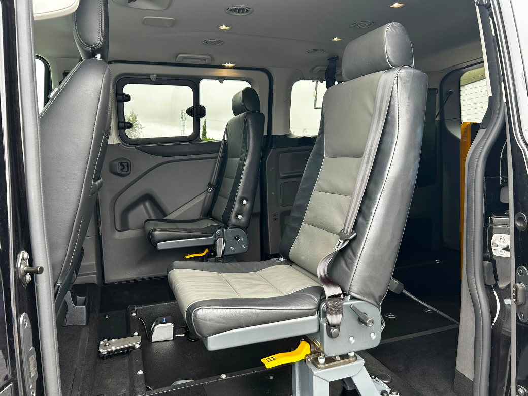 2023 Ford Tourneo Custom