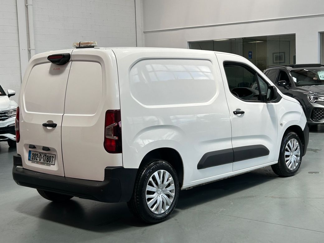 2020 Peugeot Partner