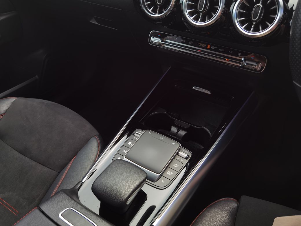 2022 Mercedes-Benz EQA