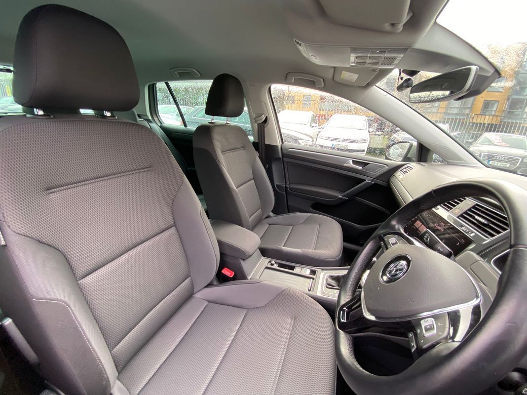 2019 Volkswagen Golf