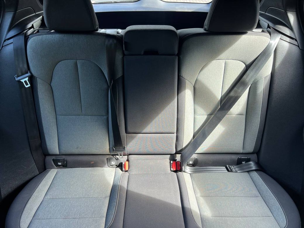 2022 Volvo XC40